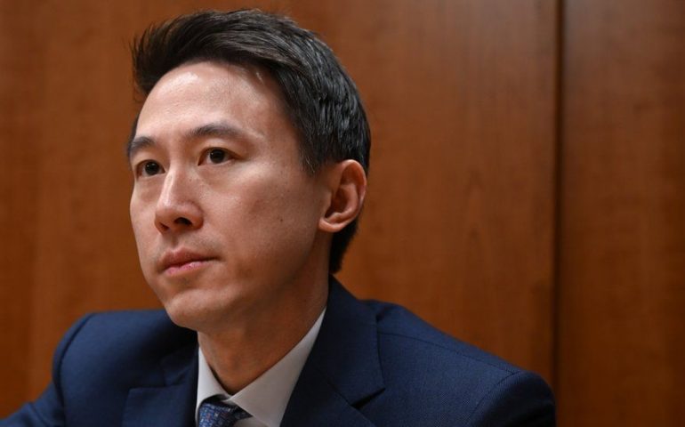 Legisladores en EE. UU. interrogan al CEO de TikTok sobre la seguridad de los datos compartidos con China