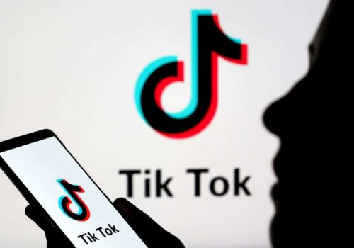 Australia prohíbe TikTok en dispositivos gubernamentales por cuestiones de seguridad