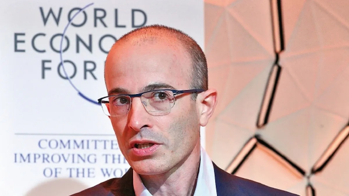 «¿Podrá la humanidad sobrevivir a la IA? Advierte el historiador israelí Yuval Noah Harari