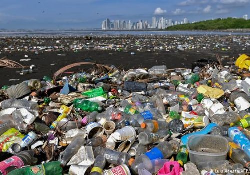 ONU establece educción del 80% de la contaminación por plásticos para 2040