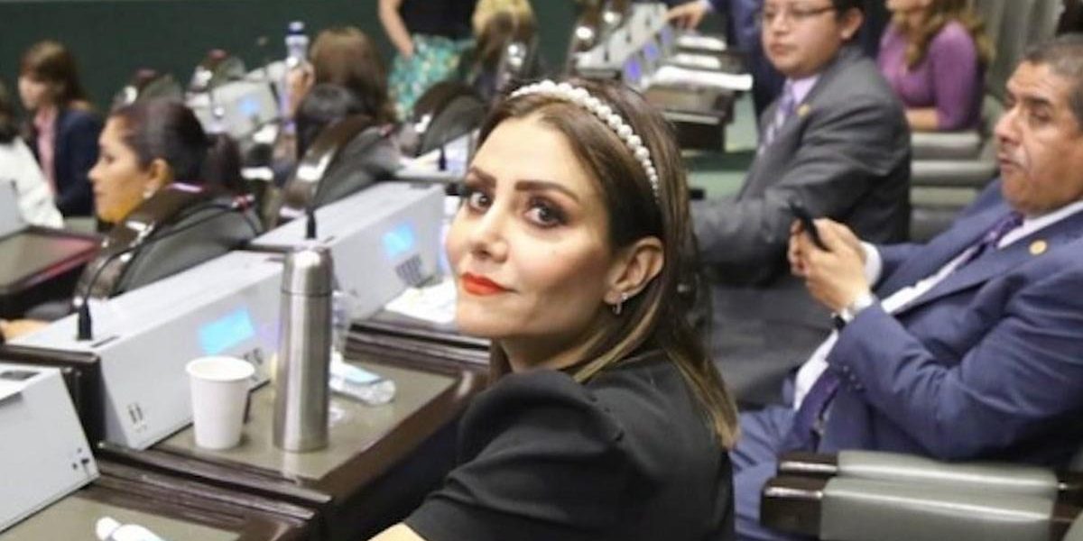 Exdiputada de Morena admite desistir de iniciativa por soborno de Red Bull