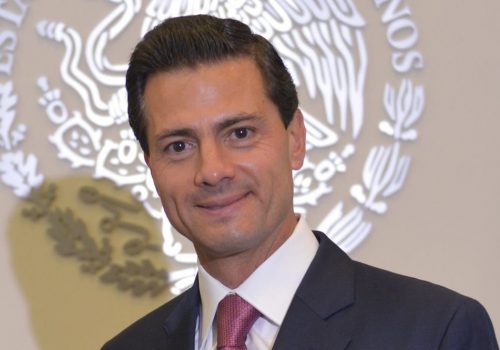 Fiscalía General de la República indaga a exfuncionarios de Peña Nieto por Pegasus