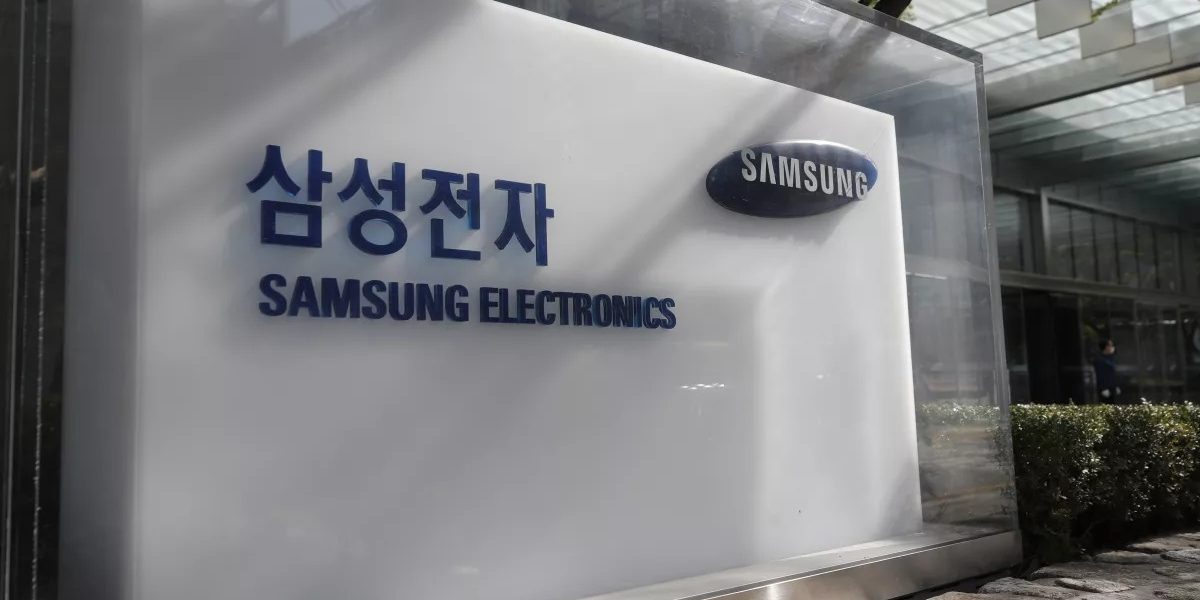 Detienen a ex empleado de Samsung tras ser acusado de robar secretos comerciales para replicar planta de chips en China