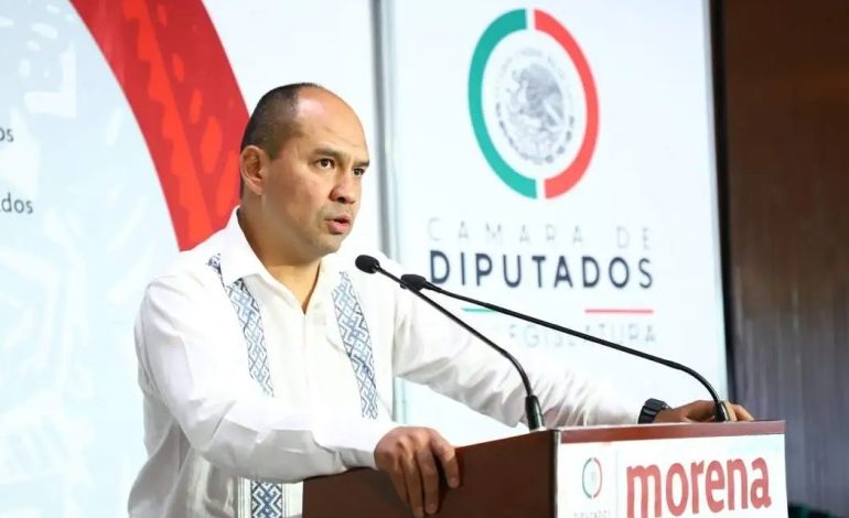 Diputado morenista denuncia a Xóchitl Gálvez por evasión de impuestos y lavado de dinero