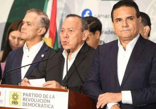 PRD pausa participación en Frente Amplio por México