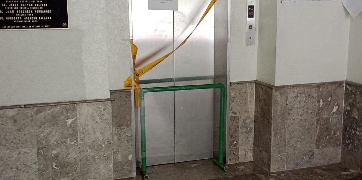 Reportan problema con elevador en clínica IMSS No. 8 en Aguascalientes