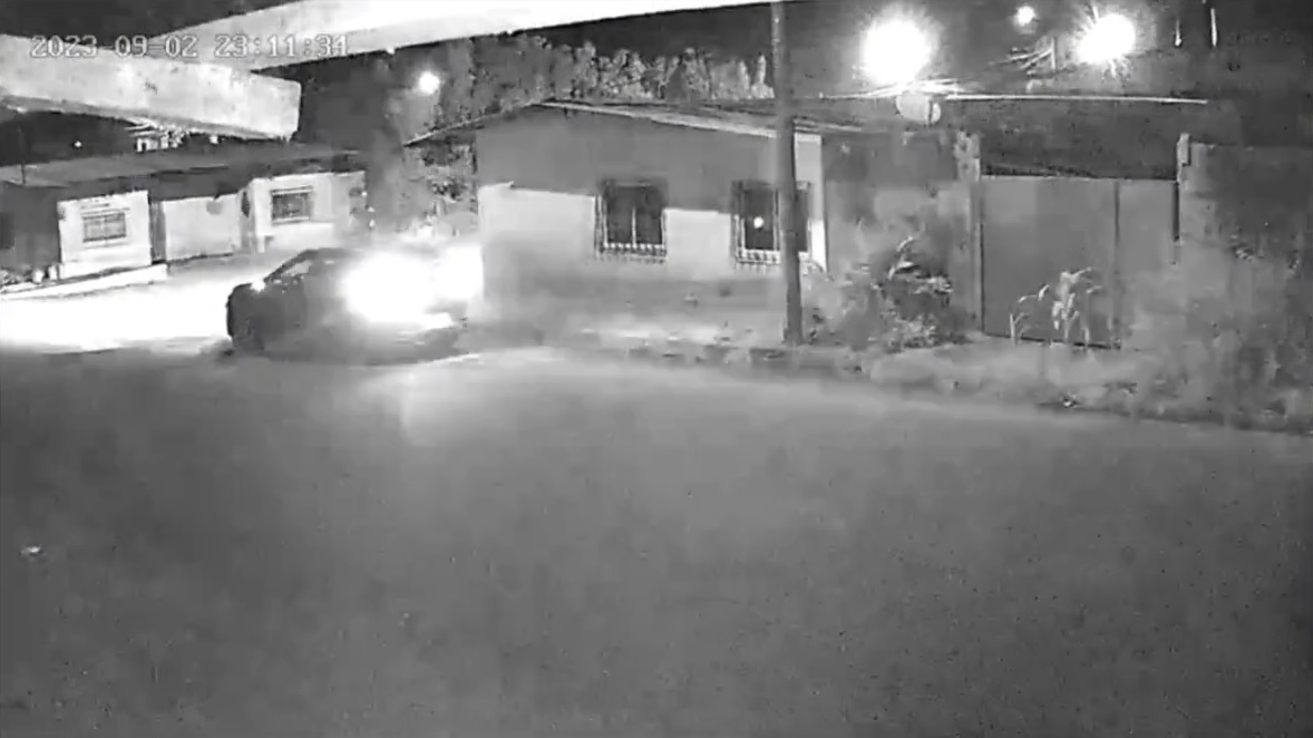 Video: EXPLOTA GRANADA EN CARRO DE NARCOS