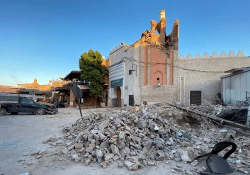 Asciende a más de 2 mil muertos tras terremoto en Marruecos