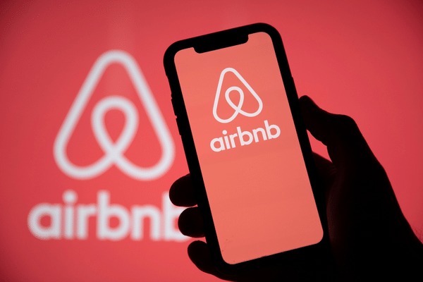 Airbnb esta «roto» afirma CEO
