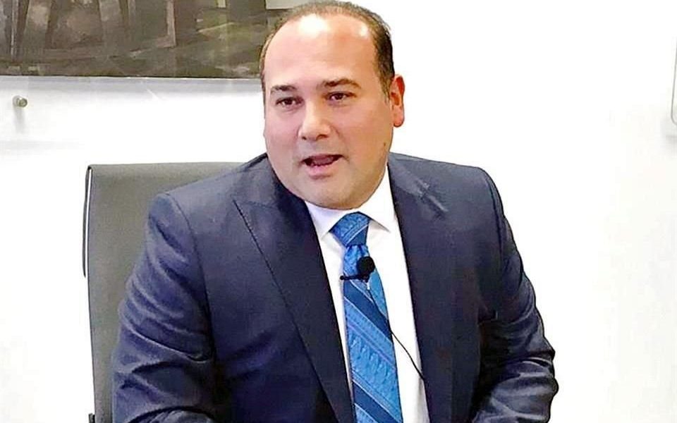 Tras dar licencia a Samuel García en NL, ponen al panista José Arturo Salinas Garza como gobernador