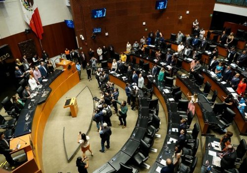 Diputados de Morena planean entregar a Poder Judicial 191 mdp para enfermedades costosas