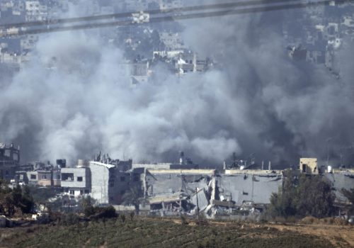 Ataques aereos hacia hospitales y escuela en Gaza deja 22 muertos