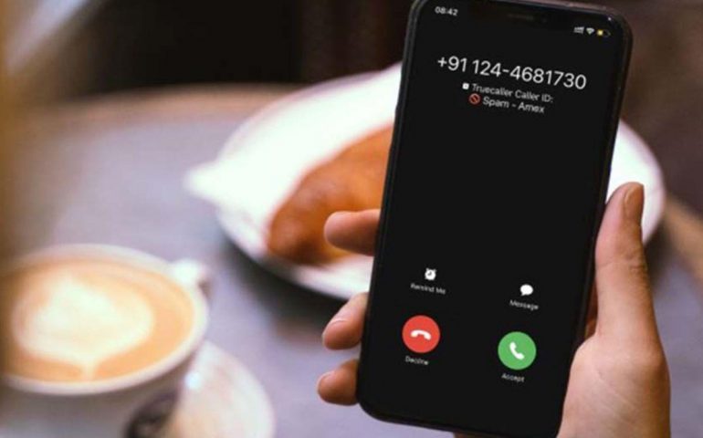 Samsung lanzará traducción de llamadas en tiempo real con IA en sus telefonos