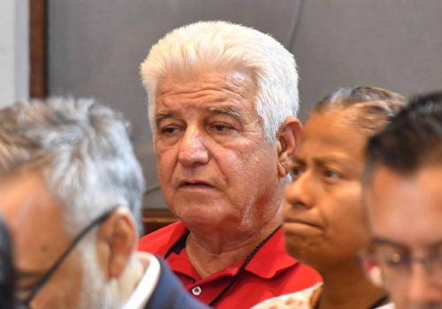 AMLO resalta que no respalda las aspiraciones al Senado de su hermano “Pepín” López Obrador y su prima
