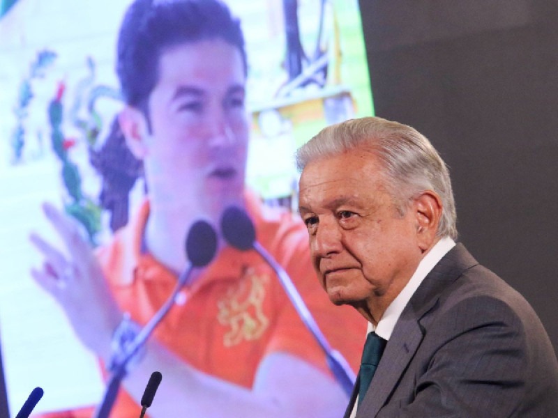 Confirma AMLO que Samuel García es el gobernador de Nuevo León y lo defiende de un golpe de estado