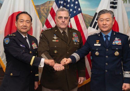 EEUU, Corea del Sur y Japón acuerdan combatir el desarrollo de armas nucleares de Corea del norte