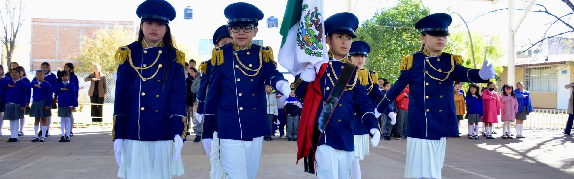 RECONOCE MUNICIPIO A ALUMNOS DESTACADOS DE LA PRIMARIA “PRESIDENTES DE MÉXICO”