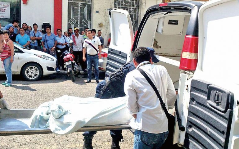 Niña de 11 años y menor de 16 son asesinados por no pagar el derecho de piso en Guanajuato