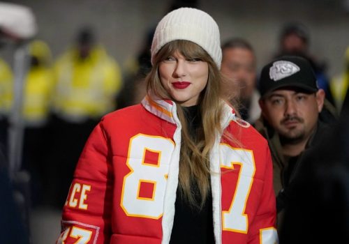 Taylor Swift incrementó las cifras de la NFL al estar presente en partidos de los Chiefs
