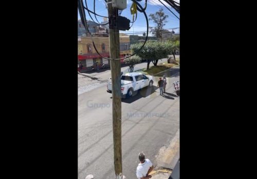 Fiscalía es emboscada por sujetos armados en Michoacán