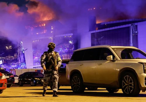 Aún con la confirmación del Estado Islámico, Rusia insiste que atentado tuvo relación con Ucrania