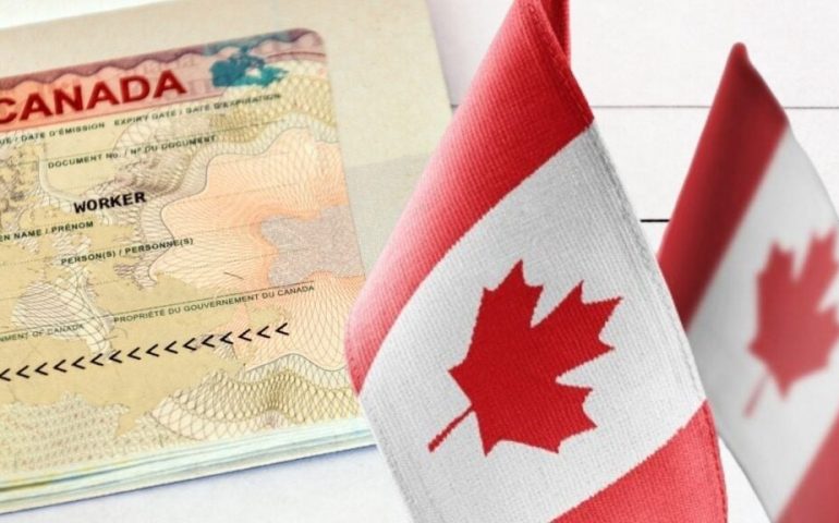 Gobierno advierte que podria imponer tambien visas a canadiendes
