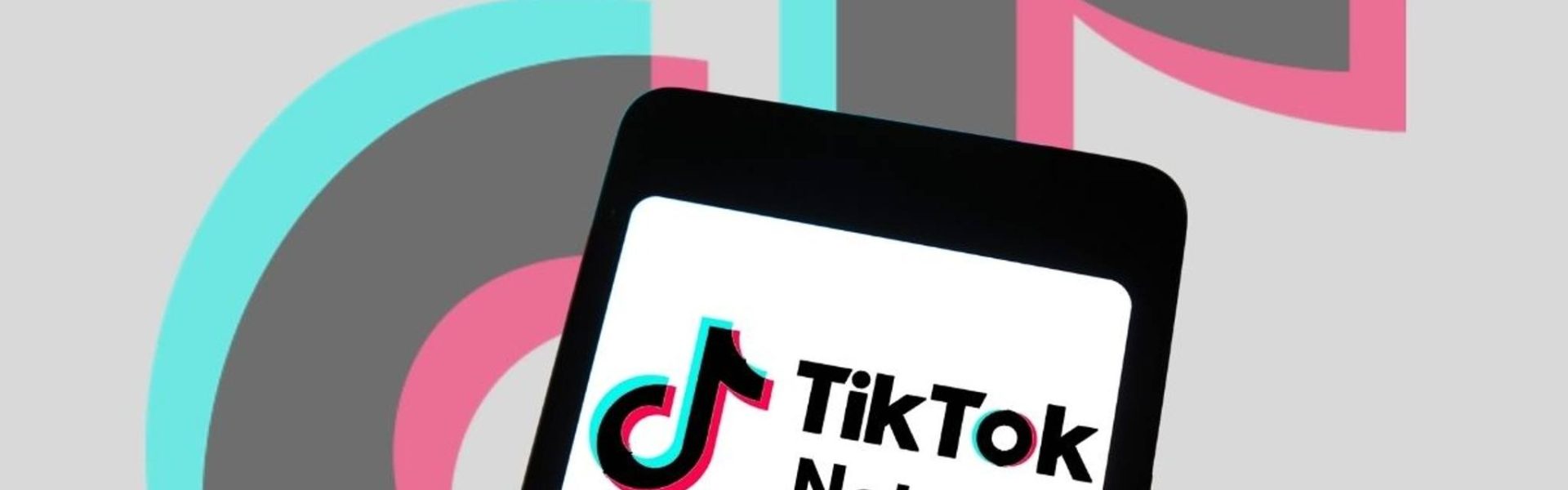 Tiktok prueba con una app muy similar a Instagram