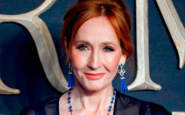 “Espero que me arresten” Continúan comentarios negativos de J.K. Rowling hacia la comunidad trans
