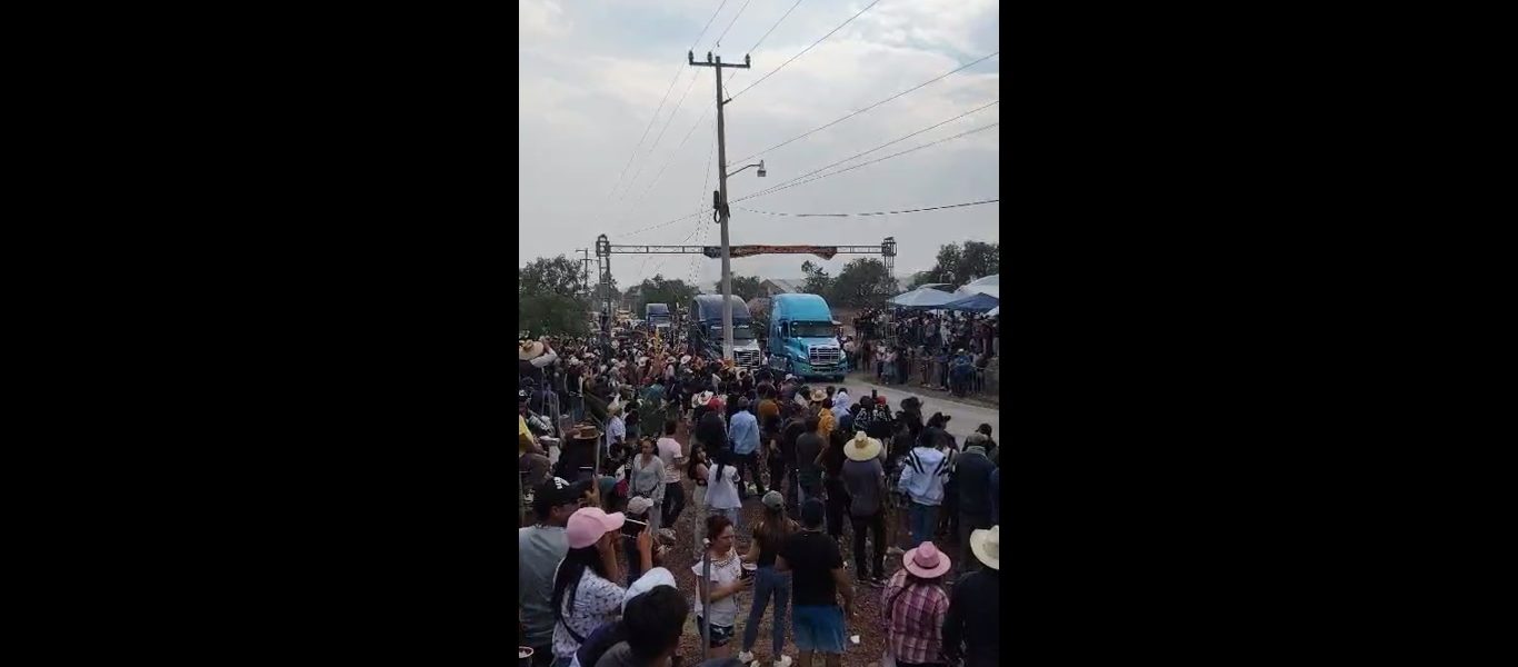 Tres Muertos y Doce Heridos en Arrancones de Tráileres en Hidalgo
